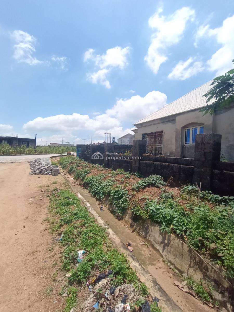 3 Bedroom Bungalow, Rainbow Estate Axis, Pyakasa, Lugbe District, Abuja, Detached Bungalow for Sale