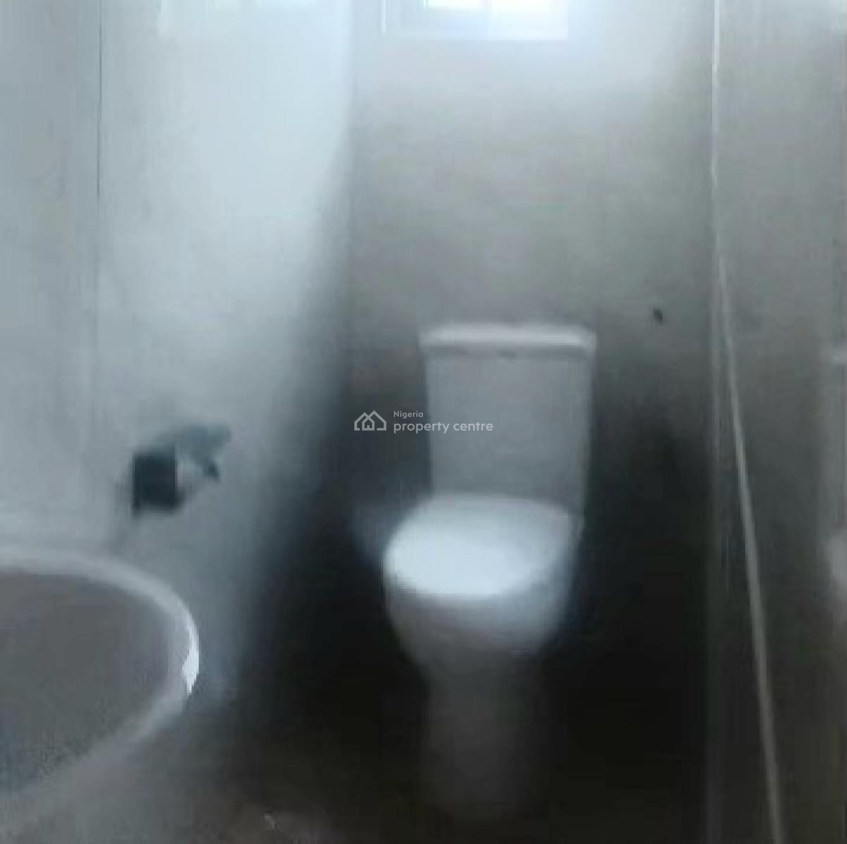 Standard 3 Masters Bedroom Flat, Ebo Community, Airport Road Gra Benin City, Benin, Oredo, Edo, House for Rent