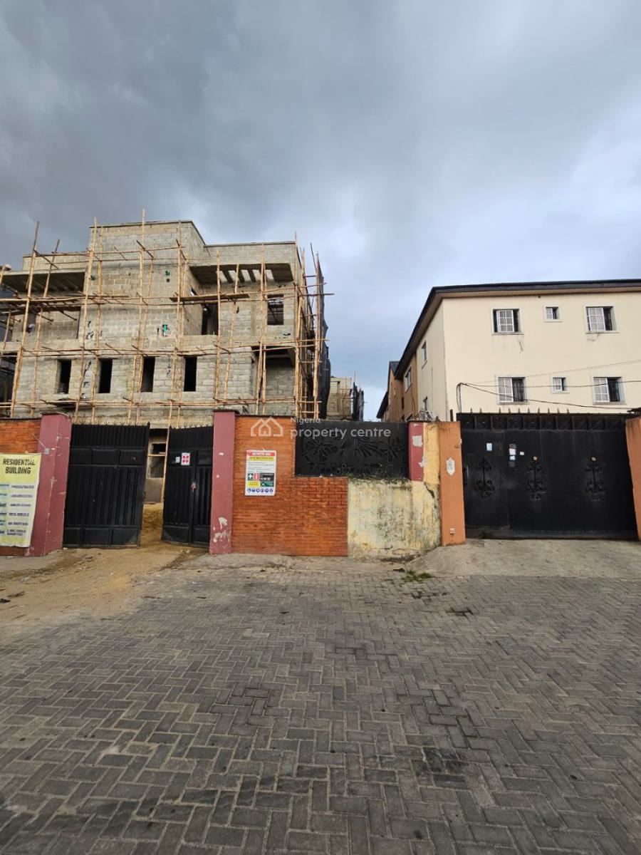 Newly Built 4-bedrooms Semi-detached+bq, Seize This Rare Opportunity to Own a Premium 4-bedroom, Gbagada, Lagos, Semi-detached Duplex for Sale