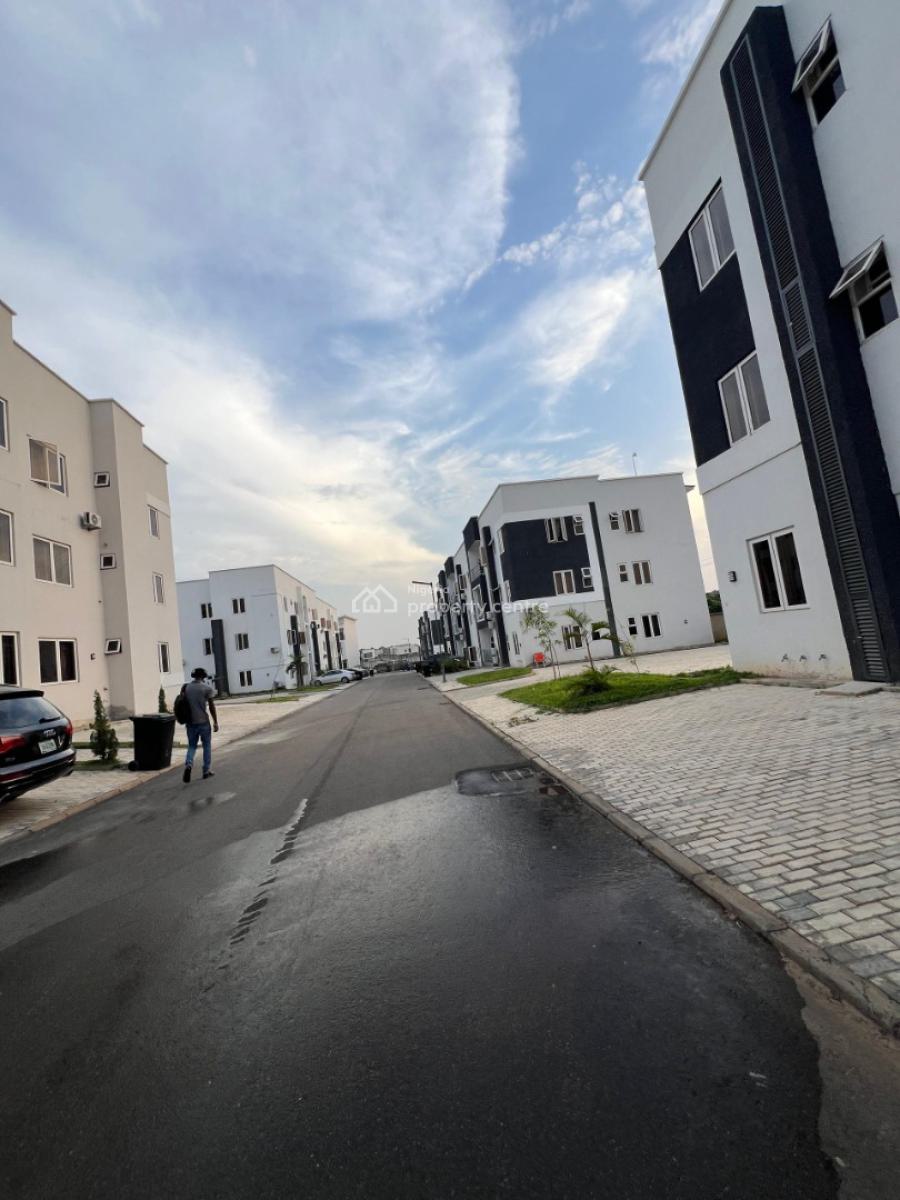Eunice Tastefully Furnished 3 Bedrooms Apartment, Life Camp, Abuja, Flat / Apartment Short Let