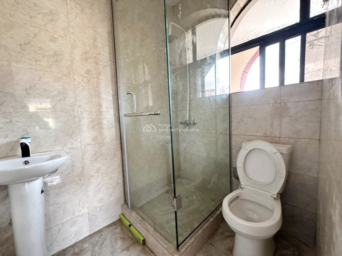 Luxury 3 Bedroom Apartment, Omole Phase 2, Ikeja, Lagos, Flat / Apartment for Rent