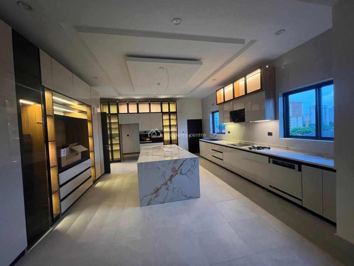 Luxury 5 Bedrooms Penthouse with 2 Rooms Bq, Ikoyi, Lagos, Flat / Apartment for Sale