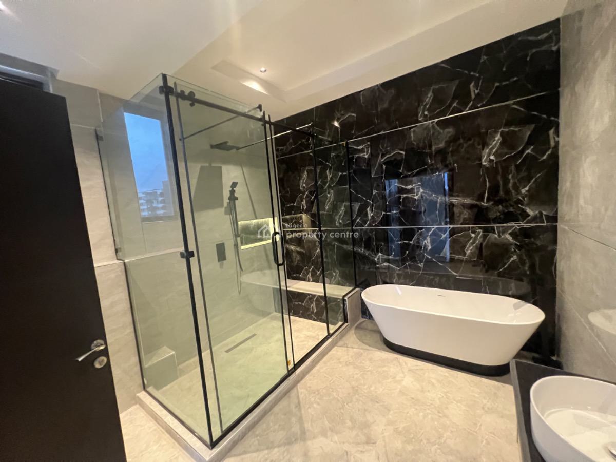 Luxury 5 Bedrooms Penthouse with 2 Rooms Bq, Ikoyi, Lagos, Flat / Apartment for Sale