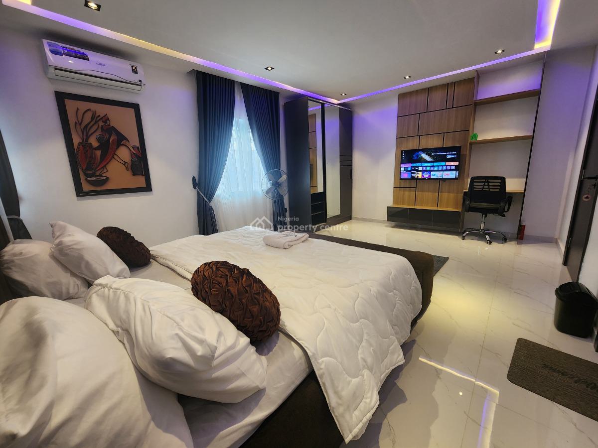 Luxury 3 Bedroom Apartment with Excellent Facilities, Yellow Roof, Laderin, Abeokuta South, Ogun, Flat / Apartment Short Let