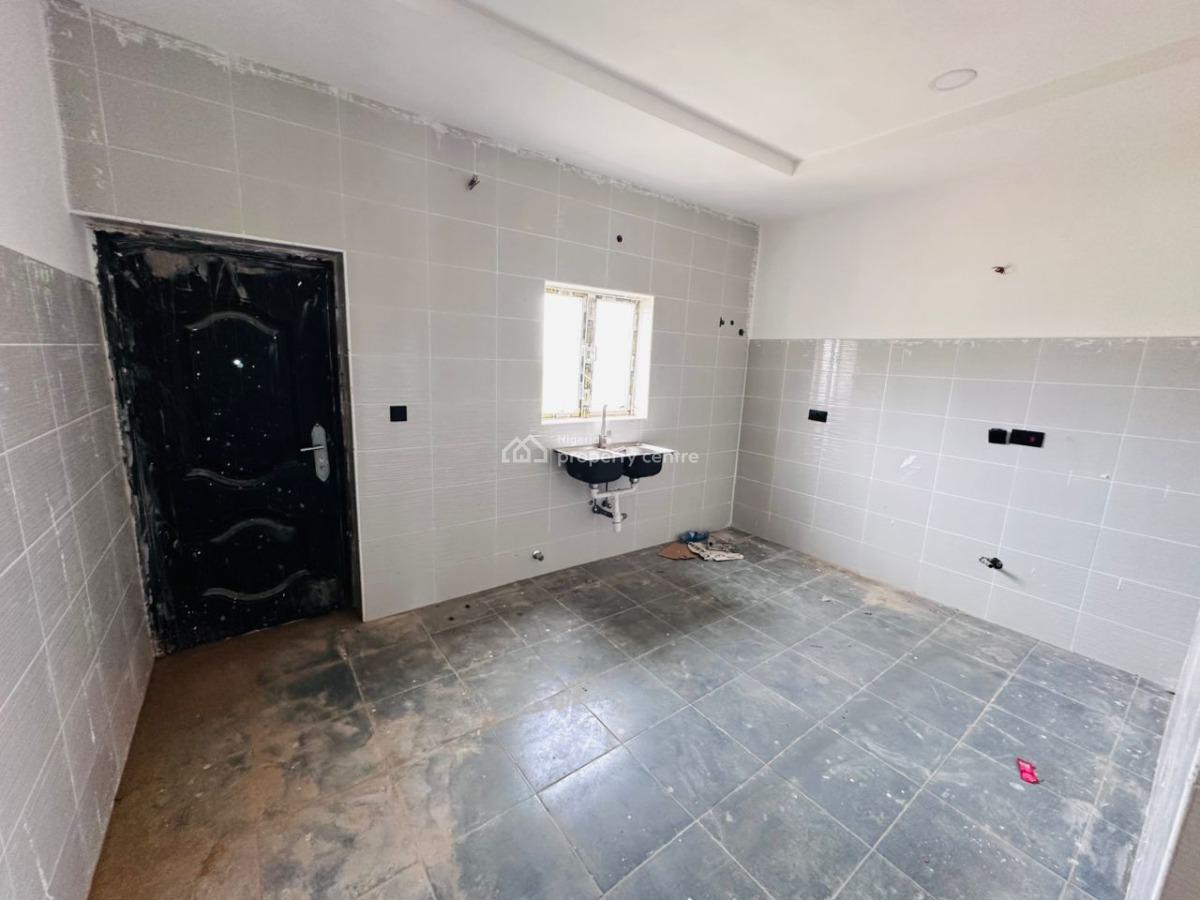 Luxury 4-bedroom  Terraced Duplex with Bq, Gaduwa, Abuja, Terraced Duplex for Sale