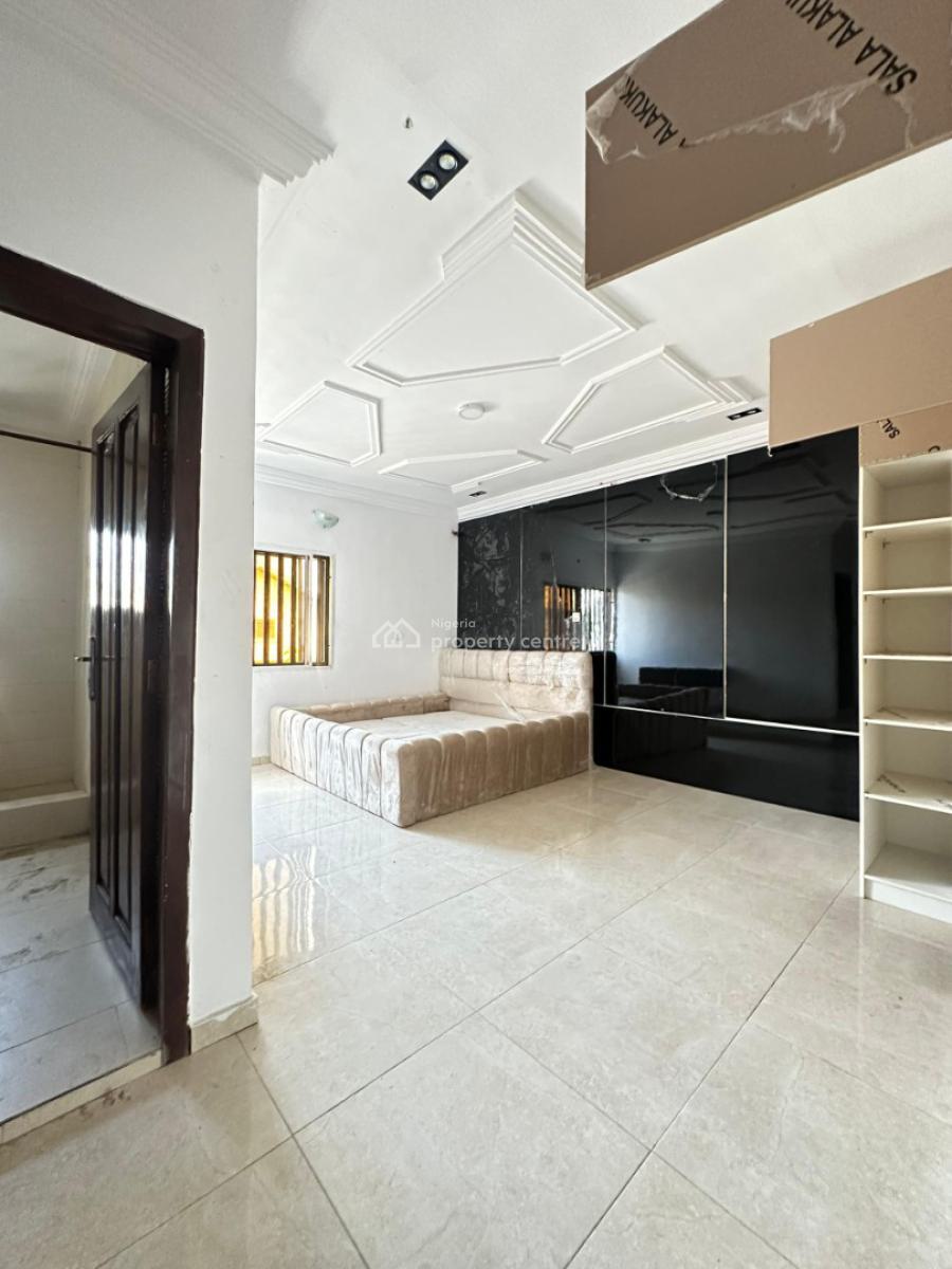Beautiful 3-bedroom Apartment, Ologolo, Lekki, Lagos, Flat / Apartment for Rent