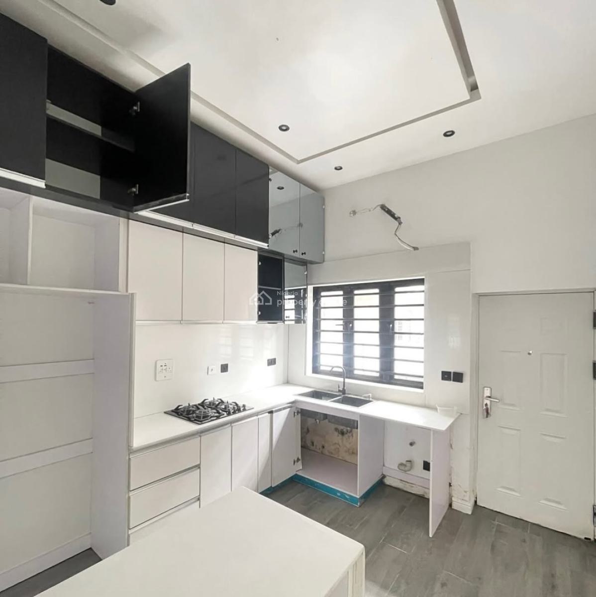 4 Bedroom Terrace Duplex Available, Orchid Road, Lekki, Lagos, Terraced Duplex for Rent