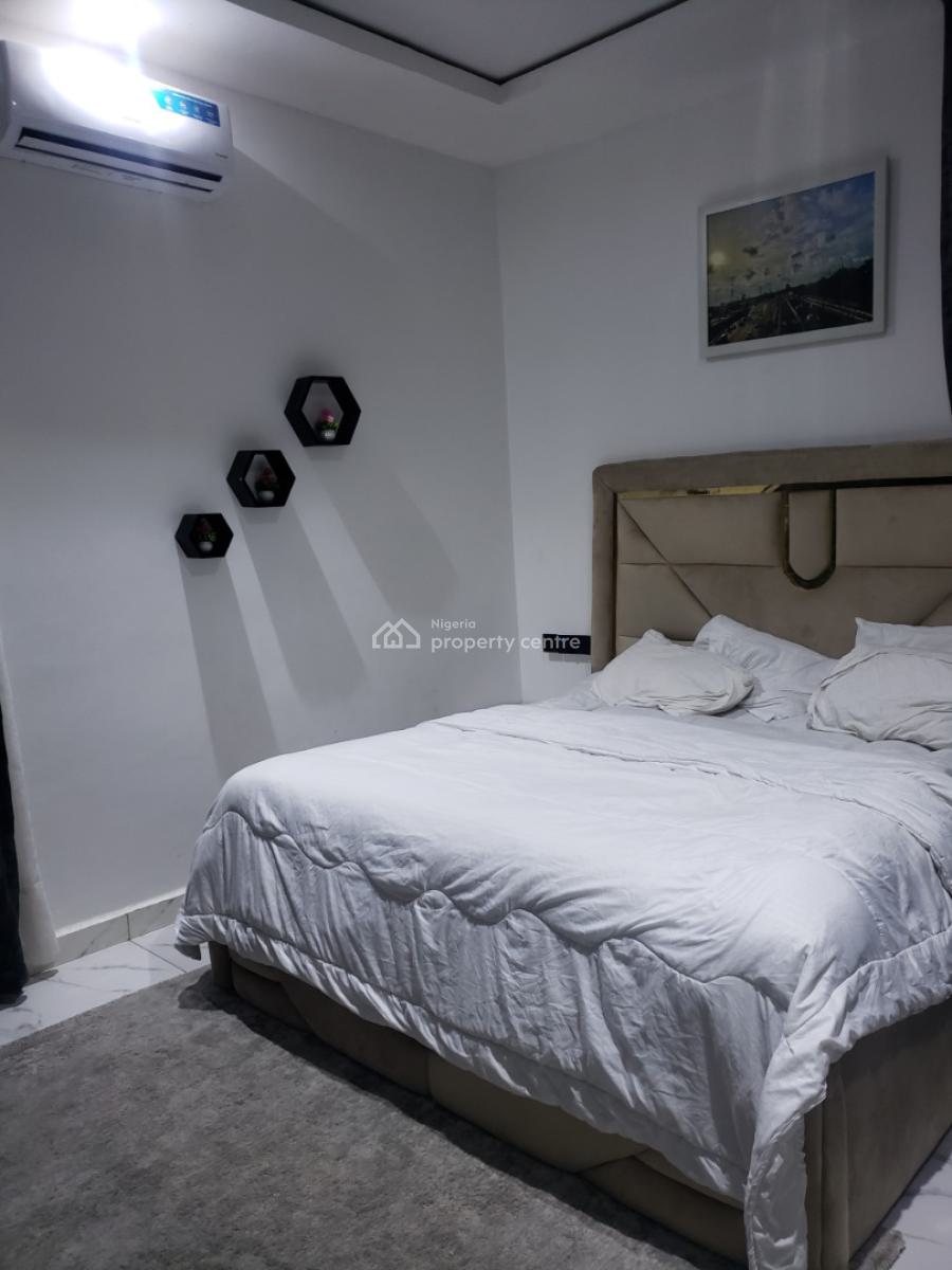 2 Bedroom Apartment, Ilasan, Lekki, Lagos, Flat / Apartment for Sale