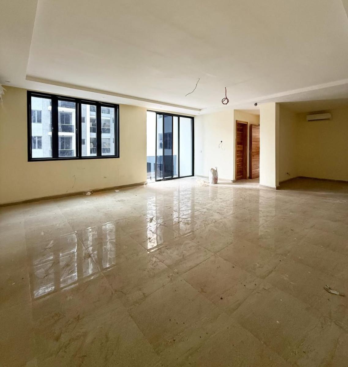 2 Bedroom Apartment, Lekki Phase 1, Lekki, Lagos, Flat / Apartment for Sale