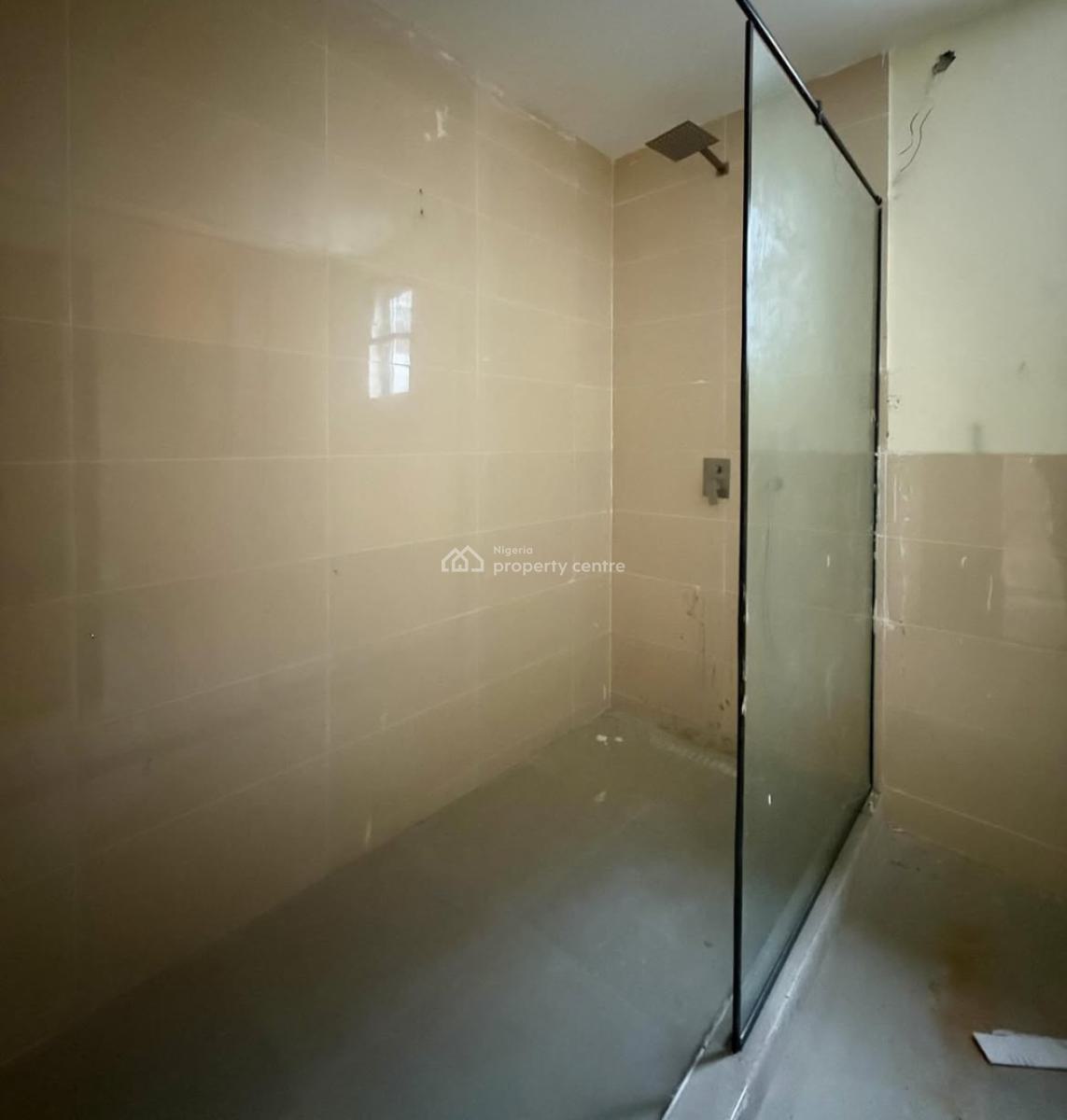 2 Bedroom Apartment, Lekki Phase 1, Lekki, Lagos, Flat / Apartment for Sale