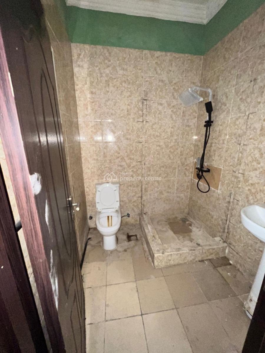 Spacious 4-bedroom Apartment, Off Oniru Market Road, Lekki Right, Oniru, Victoria Island (vi), Lagos, Terraced Duplex for Rent