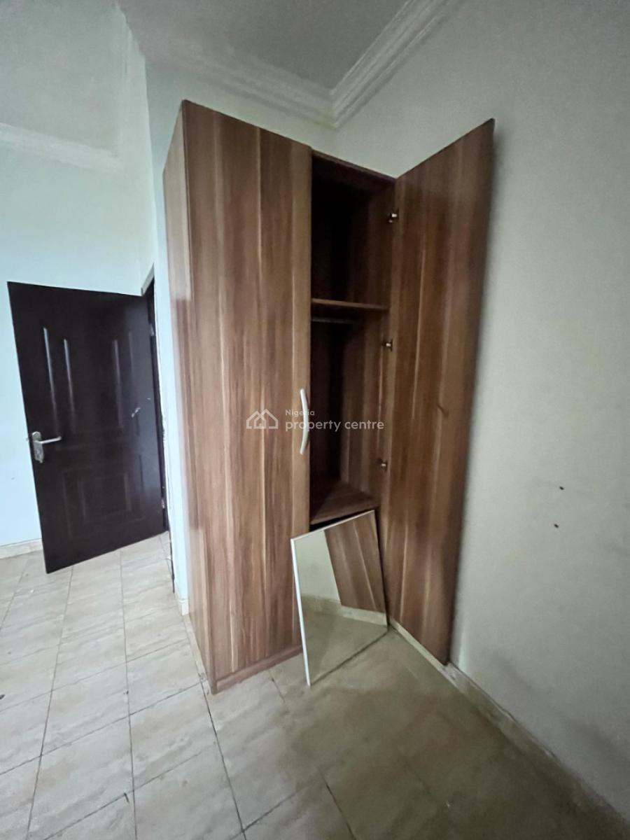 Spacious 4-bedroom Apartment, Off Oniru Market Road, Lekki Right, Oniru, Victoria Island (vi), Lagos, Terraced Duplex for Rent