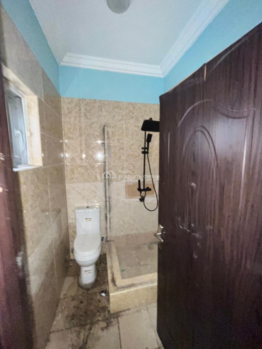 Spacious 4-bedroom Apartment, Off Oniru Market Road, Lekki Right, Oniru, Victoria Island (vi), Lagos, Terraced Duplex for Rent
