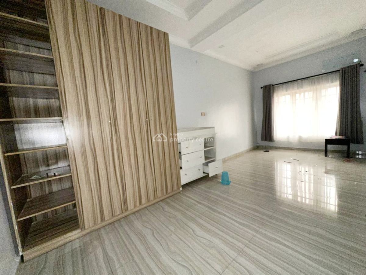 Luxury 4 Bedroom Semi Detached Duplex with a Room Bq, Gra Phase 1, Magodo, Lagos, Semi-detached Duplex for Rent