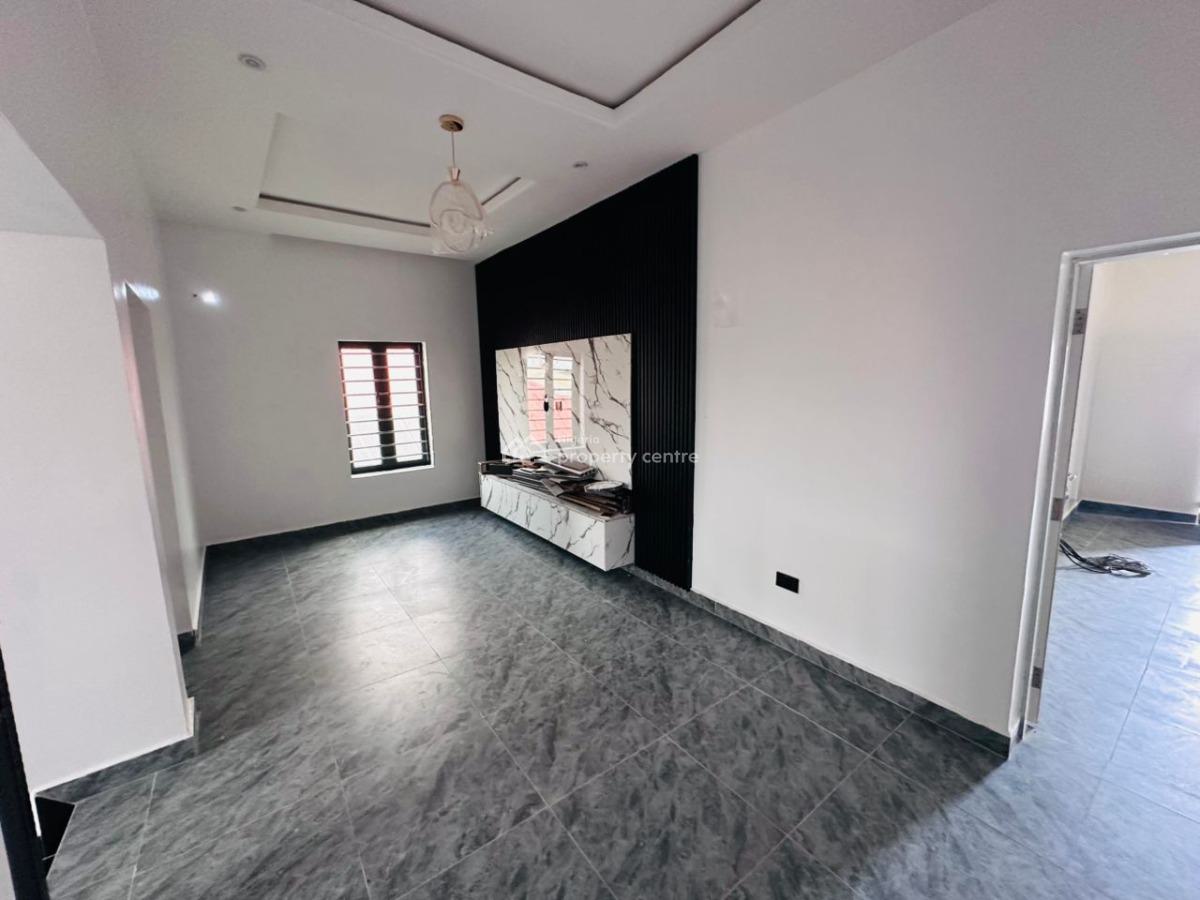 Exclusive 4 Bedroom Detached Duplex with Bq, Lugbe District, Abuja, Detached Duplex for Sale