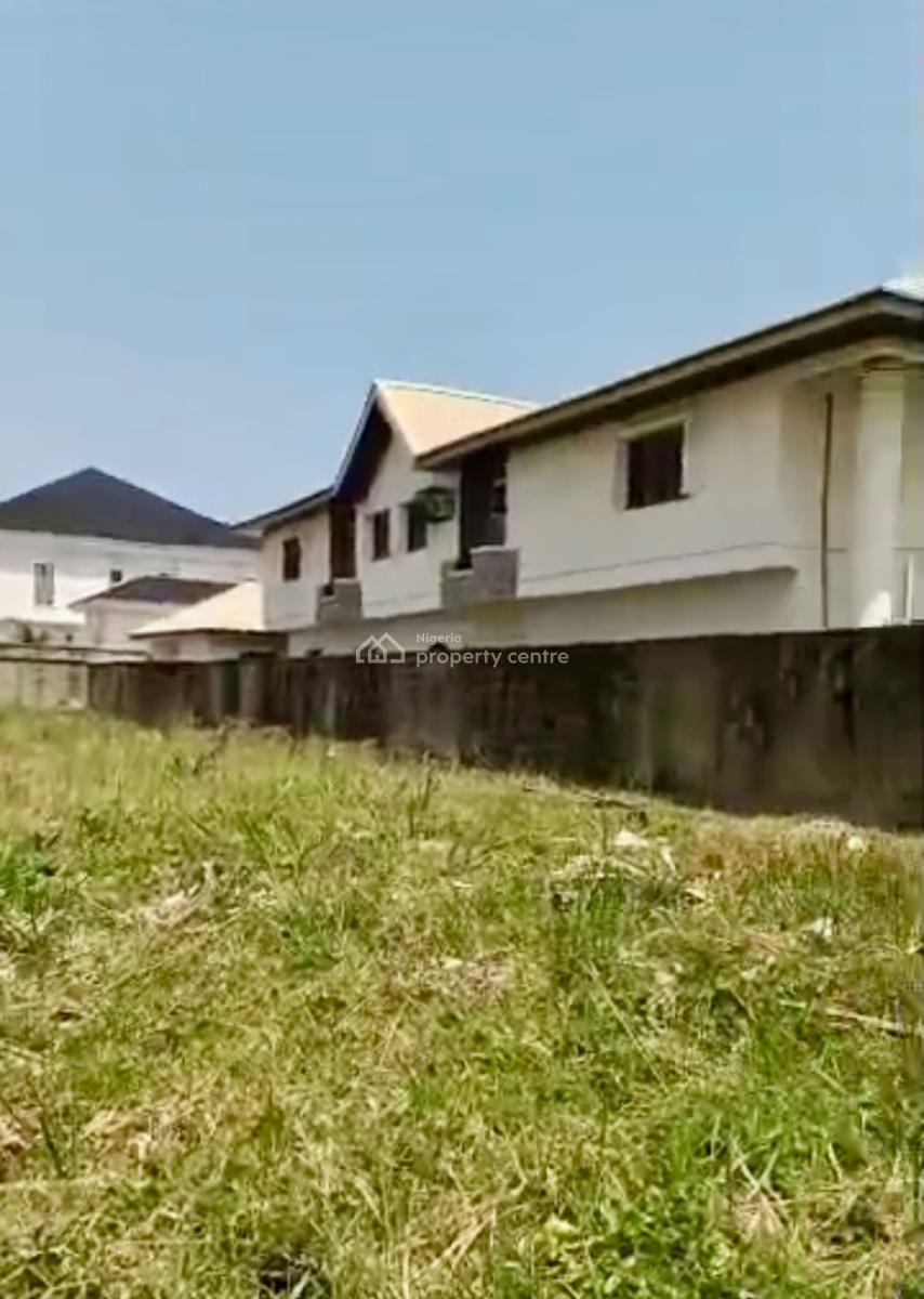 Massive 1700swm with Structure for Fast R O I: Smart Investors Hurry, Ogidan Area, Sangotedo, Ajah, Lagos, Land for Sale