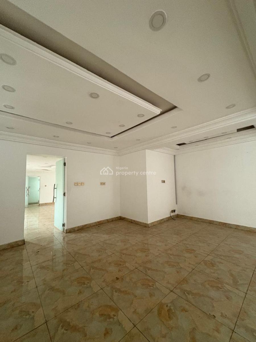Twelve (12) Bedrooms Fully Duplex, Wuse, Abuja, Detached Duplex for Sale