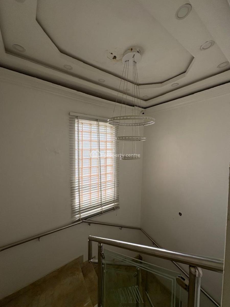 Twelve (12) Bedrooms Fully Duplex, Wuse, Abuja, Detached Duplex for Sale