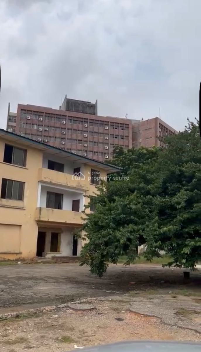 2,588 Sqm of Land with a Structure, Ikoyi, Lagos, Land for Rent