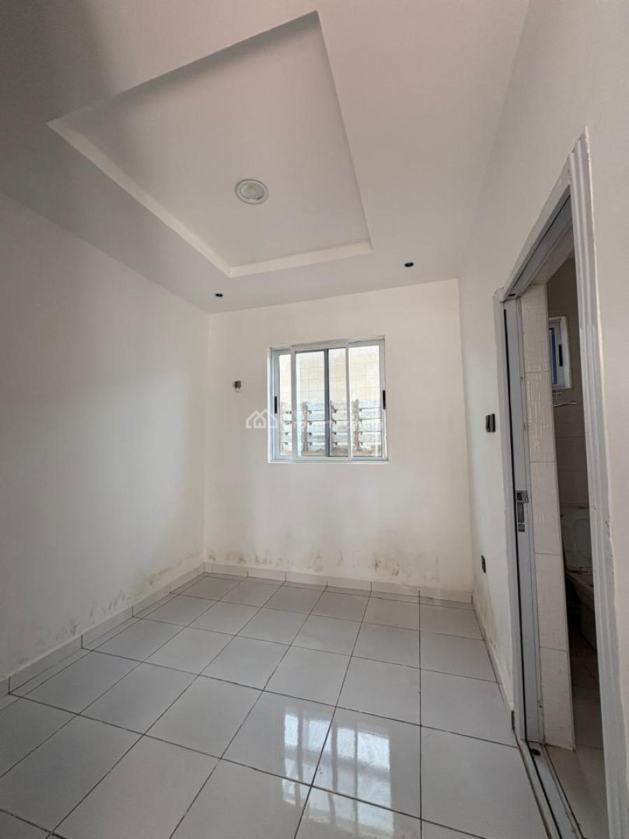 2bedroom Apartment with Swimming Pool, Wuse 2, Abuja, Flat / Apartment for Rent