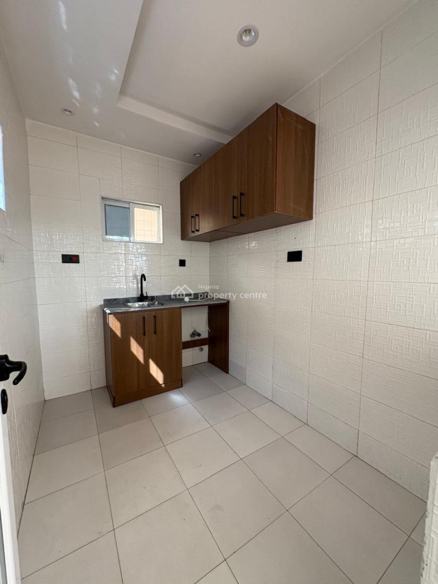2bedroom Apartment with Swimming Pool, Wuse 2, Abuja, Flat / Apartment for Rent