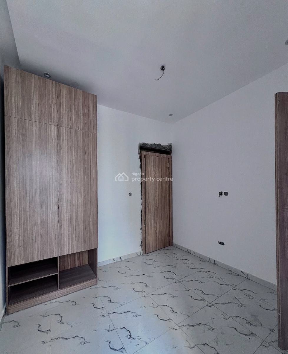 Fully Serviced 4 Bedroom Terrace with 24hrs Electricity & Security, Secure Estate at Orchid Lekki, Lekki, Lagos, Terraced Duplex for Sale