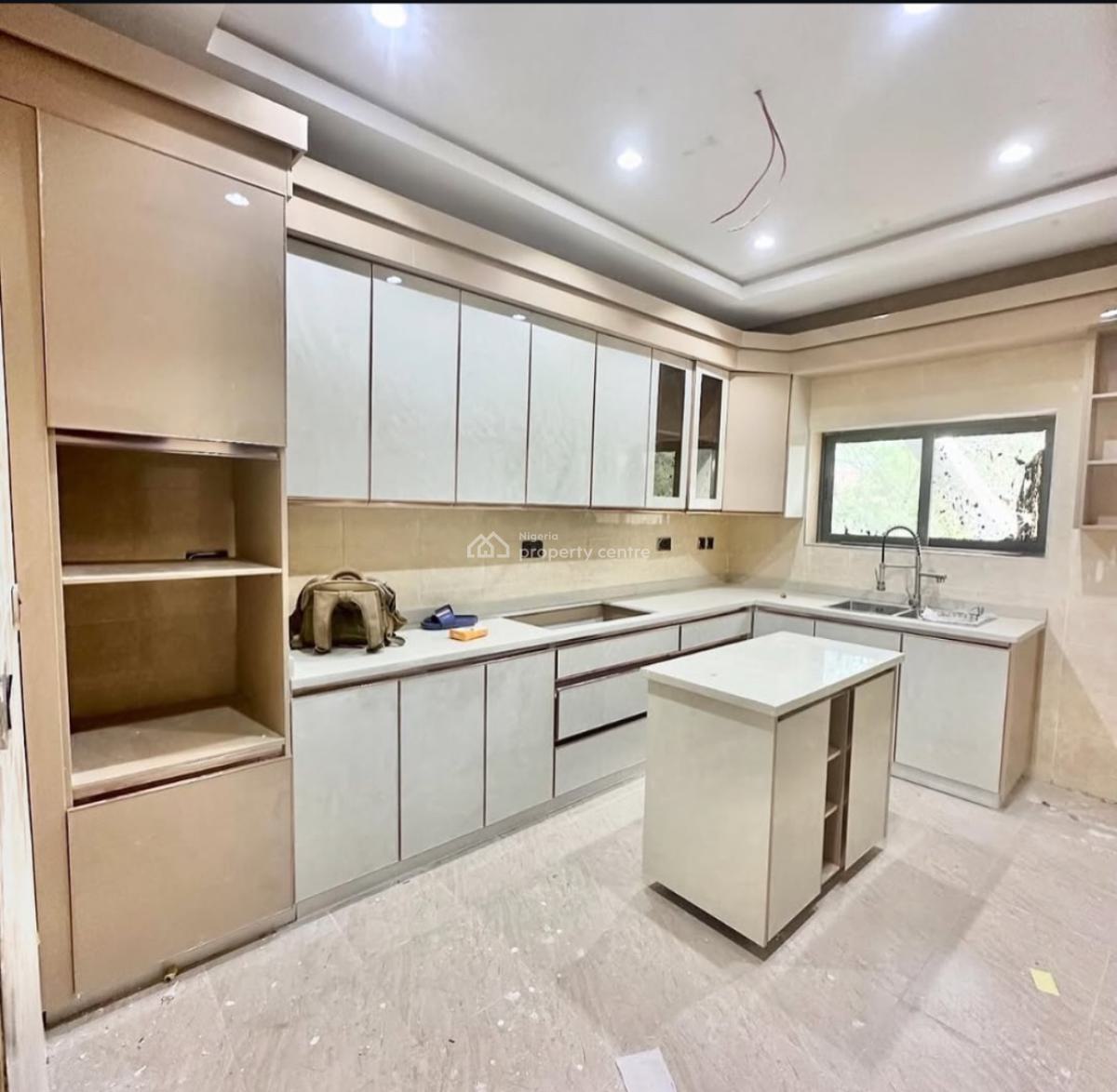 Well Finished 3 Bedroom Apartment, Maitama District, Abuja, Flat / Apartment for Rent