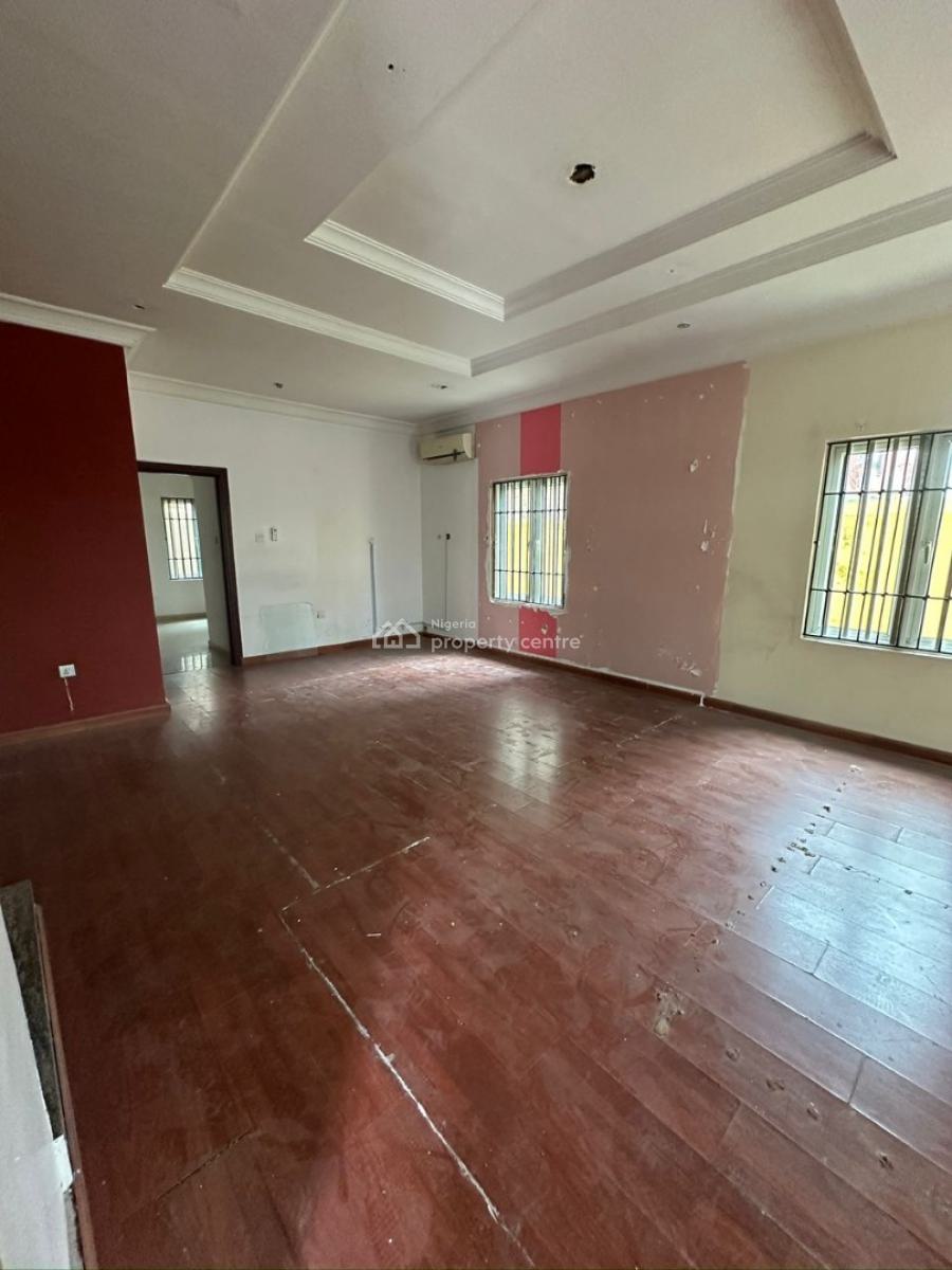 4 Bedroom Terrace Duplex in a Spacious Compound, Lekki Phase 1, Lekki, Lagos, Terraced Duplex for Rent