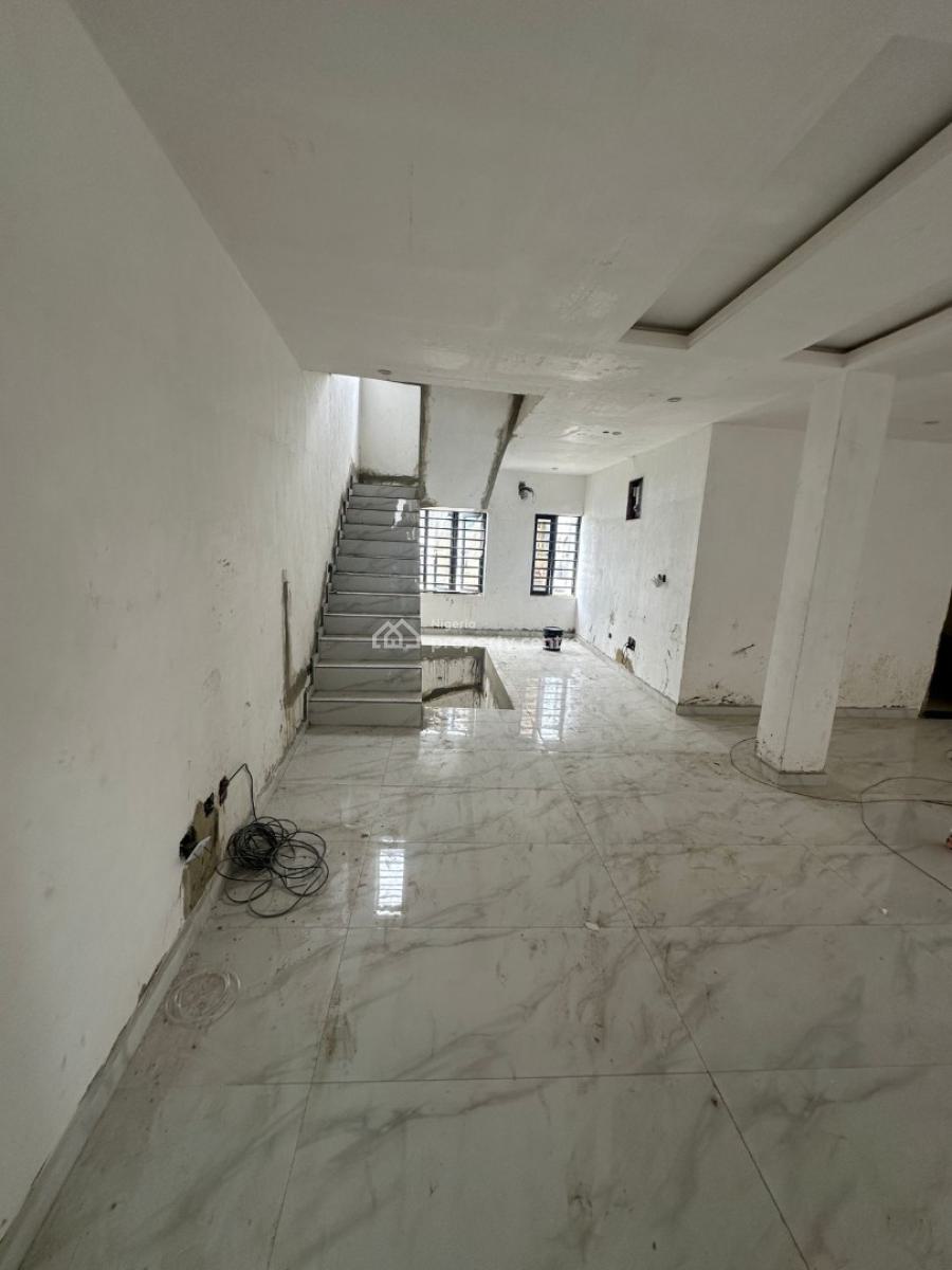 2-bedroom Terrace, Lekki Phase 1, Lekki, Lagos, House for Sale