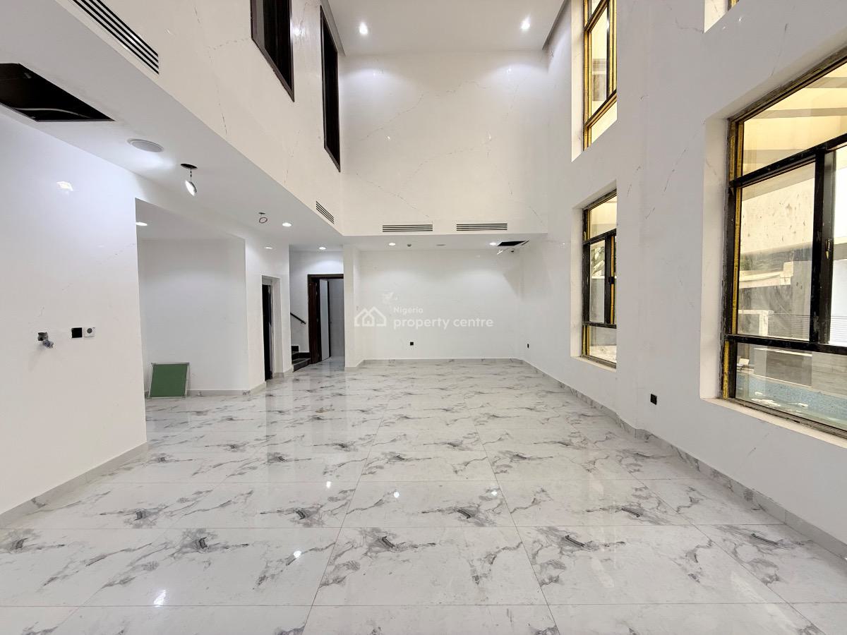 Luxurious 6-bedroom Detached House, Guzape District, Abuja, Detached Duplex for Sale
