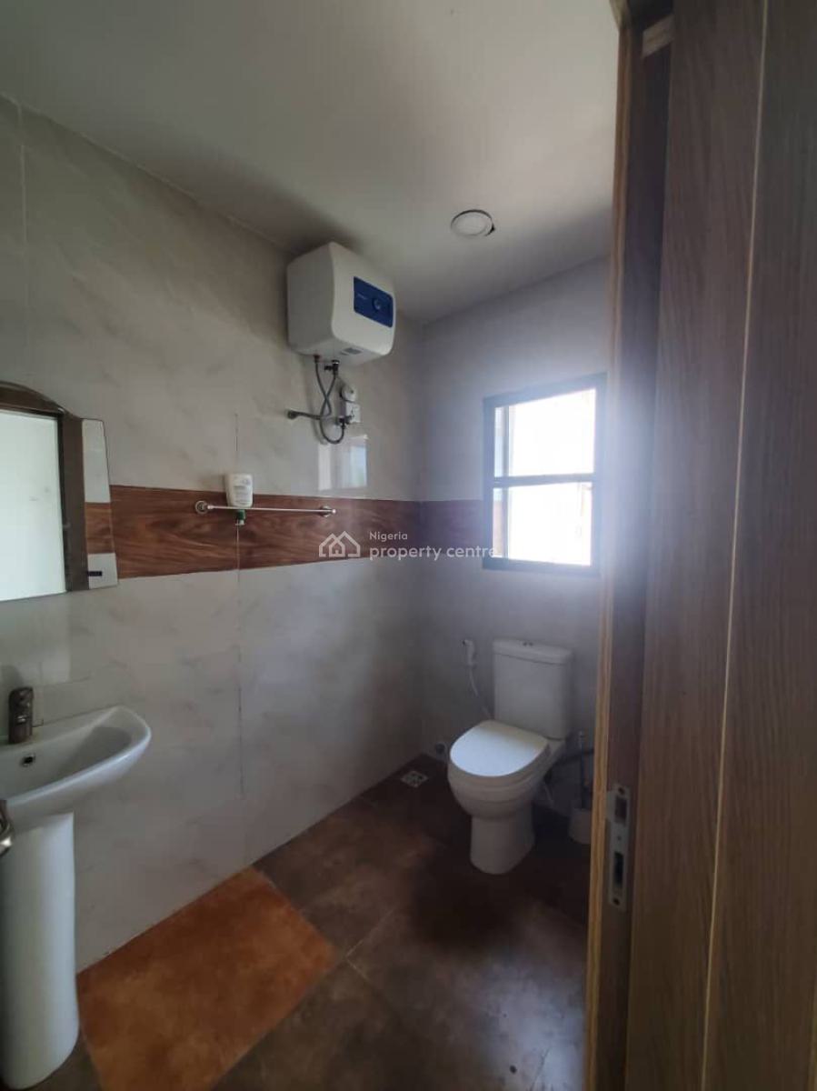 Spacious Luxury 4 Bedroom Terrace Duplex + Bq (2 Floors), Lekki Phase 1, Lekki, Lagos, Terraced Duplex for Sale