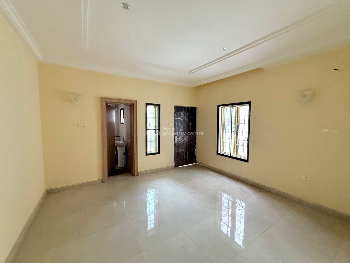 4 Bedroom Terraced House, Guzape District, Abuja, Terraced Duplex for Sale