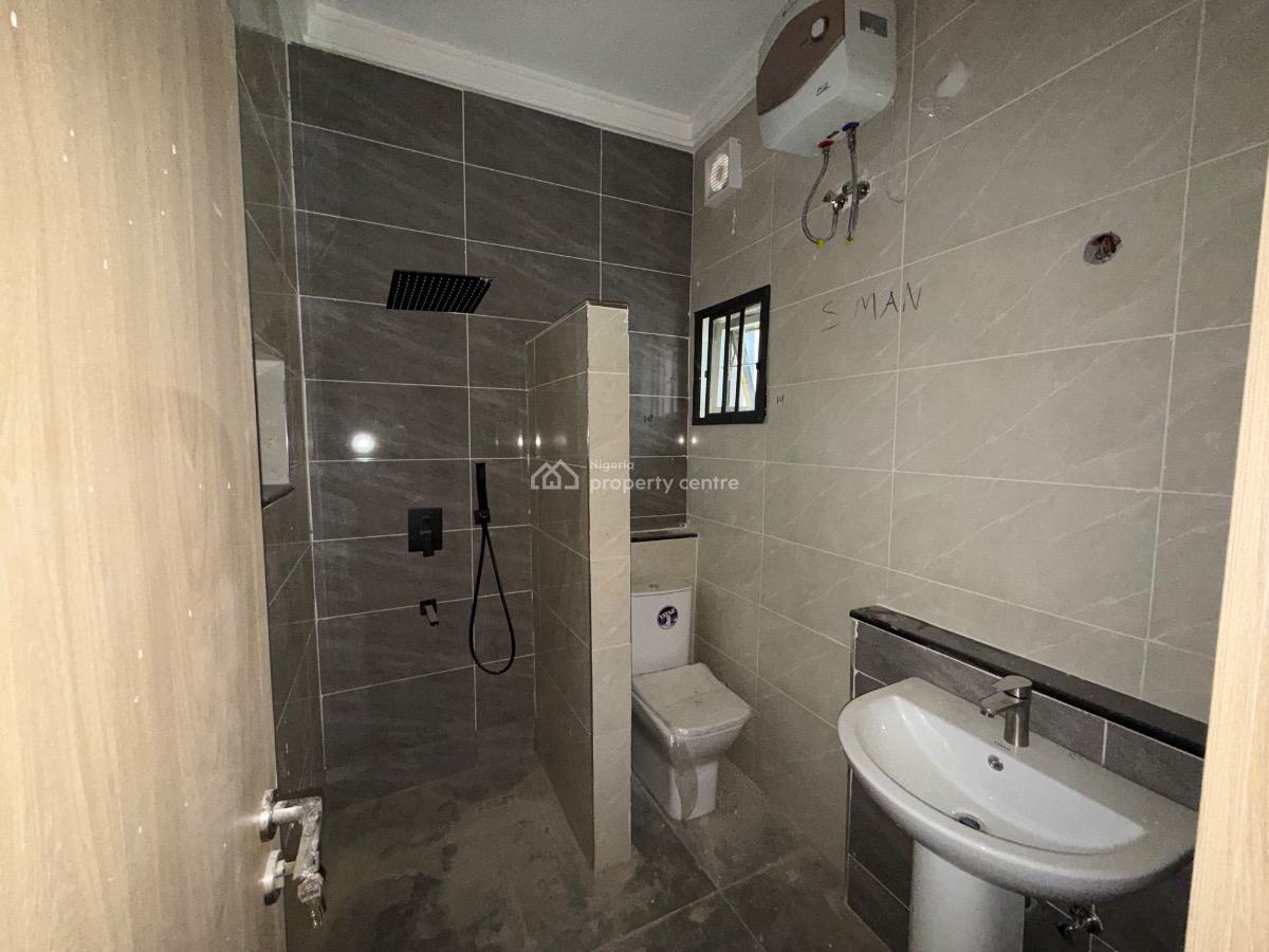 4 Bedroom Terraced House, Guzape District, Abuja, Terraced Duplex for Sale