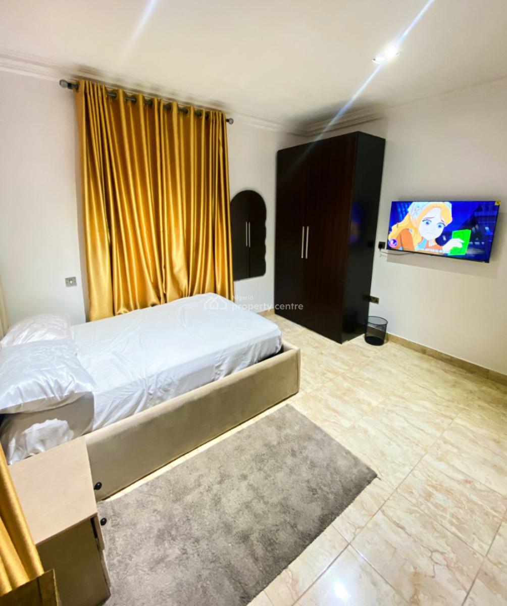 Luxury 5-bedroom  Family Staycation, Team Bonding & Hangouts, Agungi, Lekki, Lagos, Detached Duplex Short Let