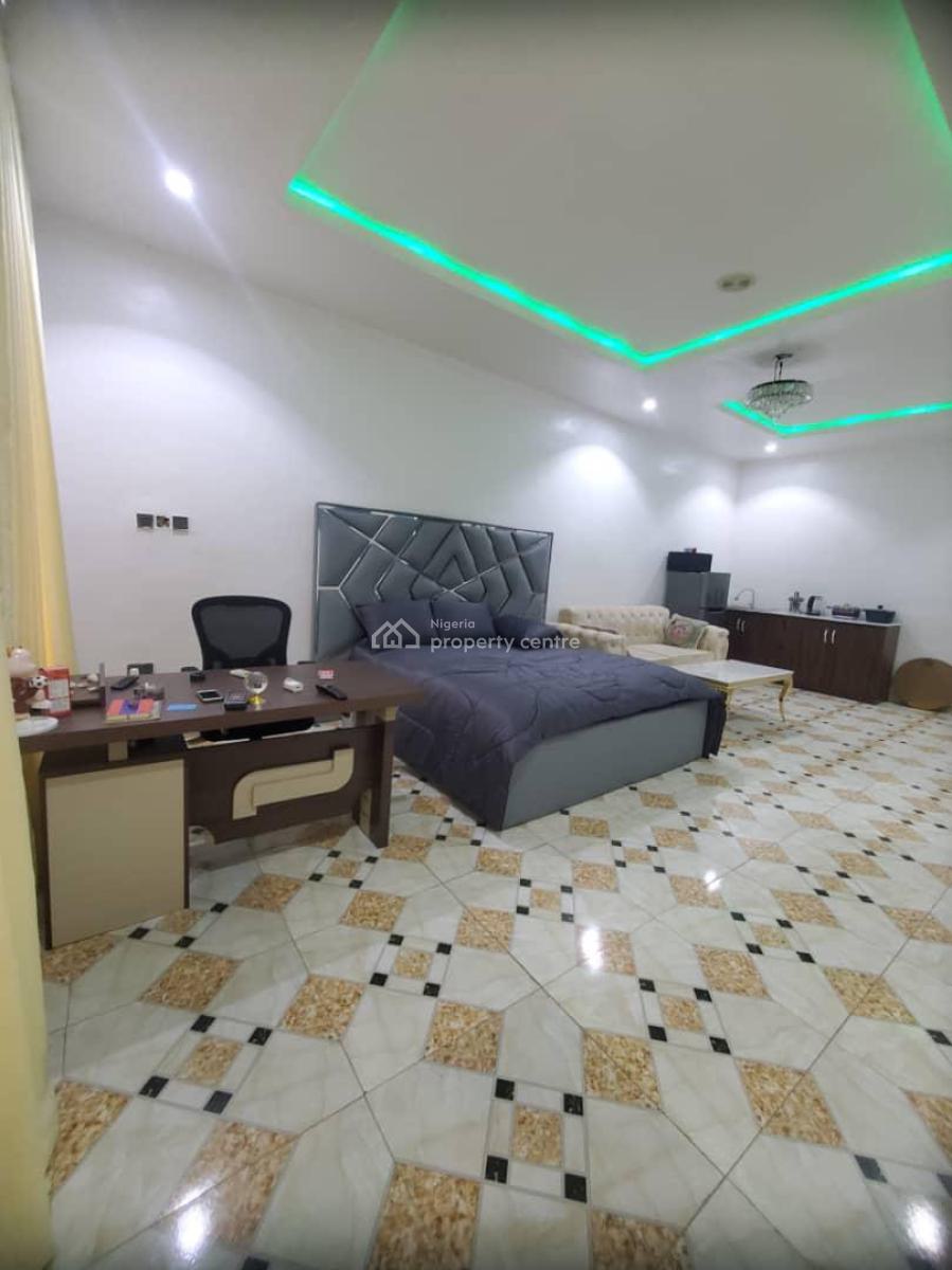 Fully Furnished Master Bedroom Shared Apartment with Kitchen, Orchid Road Lekki Lagos, Lekki, Lagos, Self Contain (single Rooms) for Rent