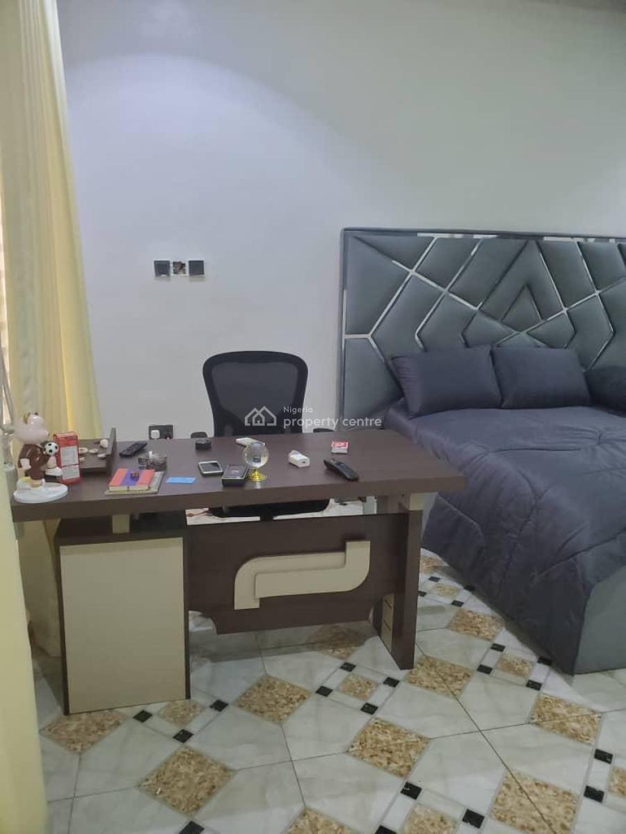 Fully Furnished Master Bedroom Shared Apartment with Kitchen, Orchid Road Lekki Lagos, Lekki, Lagos, Self Contain (single Rooms) for Rent