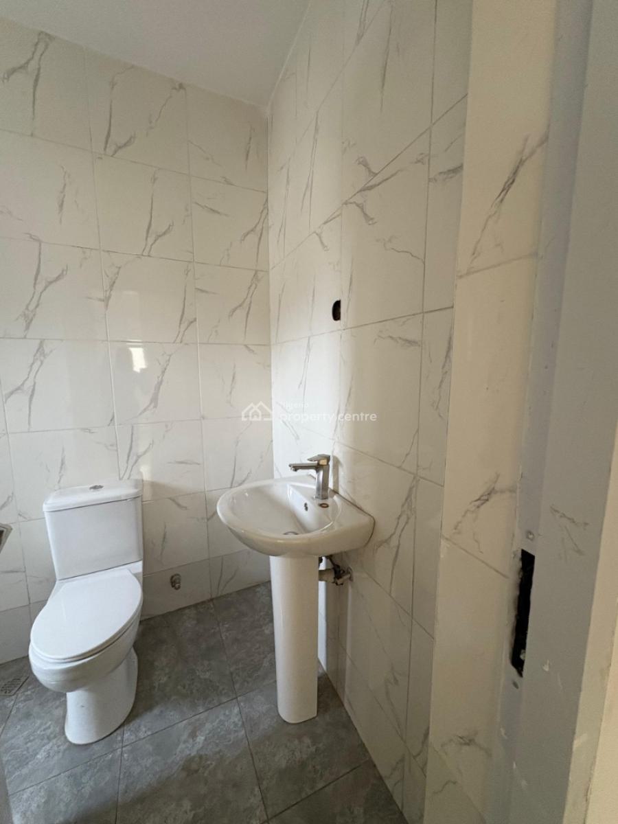 5-bedroom Detached + Bq, Apo, Abuja, Detached Duplex for Sale