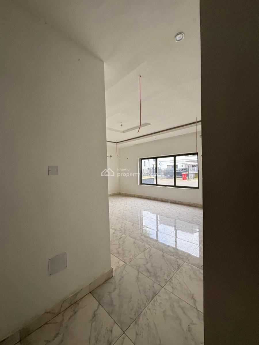 5-bedroom Detached + Bq, Apo, Abuja, Detached Duplex for Sale