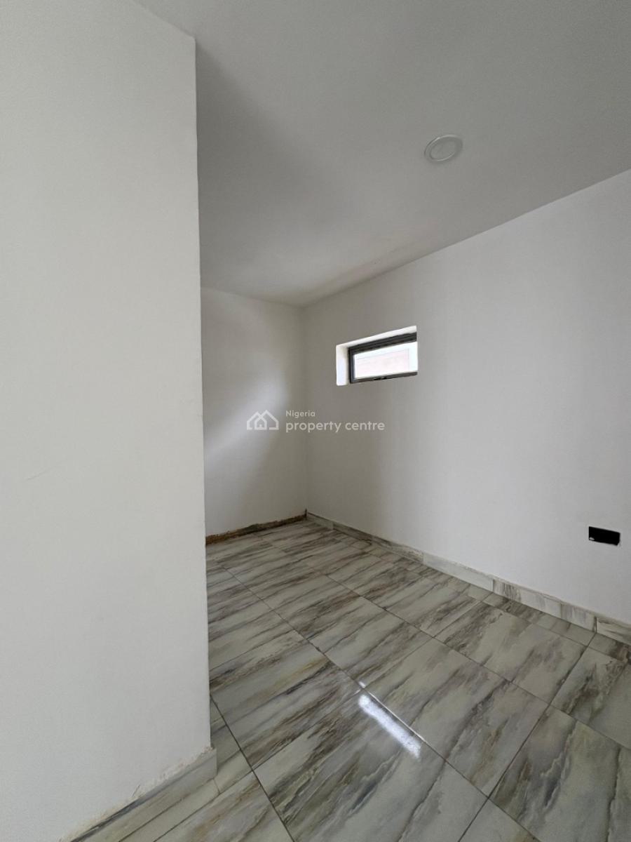 5-bedroom Detached + Bq, Apo, Abuja, Detached Duplex for Sale