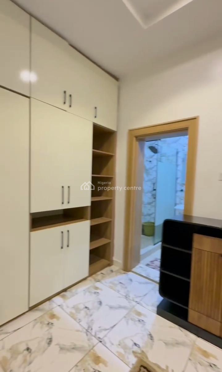 Furnished 2 Bedroom Flat., Jahi, Abuja, Flat / Apartment for Sale
