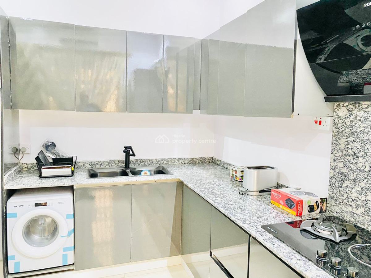 Luxury Finished & Furnished 1bedrooms Flat with Pool and 24hrs Power, Lekki Phase 1, Lekki, Lagos, Mini Flat (room and Parlour) for Rent