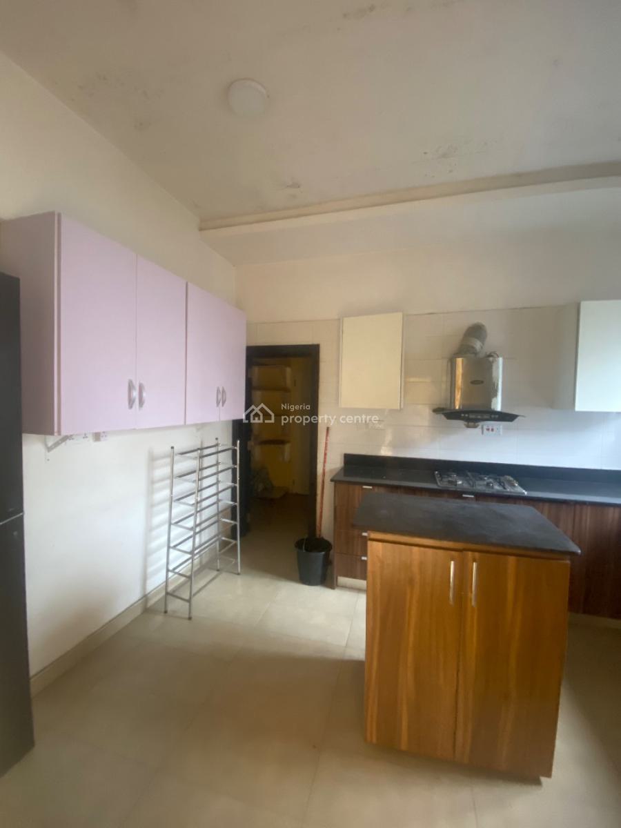 Spacious 3bedroom Apartment with Elevator, By Oral Estate…estate Facing Lekki  Epe/expressway, Lekki Phase 2, Lekki, Lagos, Flat / Apartment for Sale