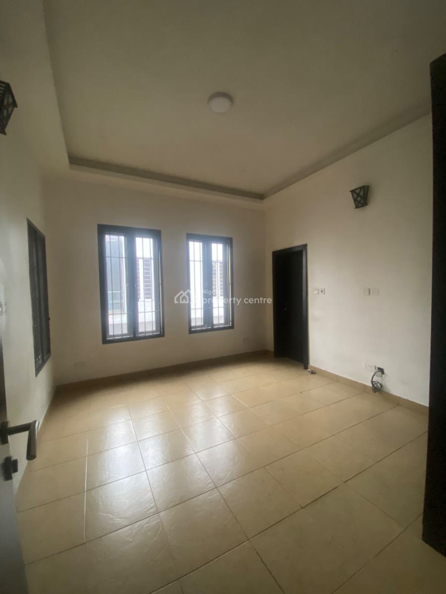 Spacious 3bedroom Apartment with Elevator, By Oral Estate…estate Facing Lekki  Epe/expressway, Lekki Phase 2, Lekki, Lagos, Flat / Apartment for Sale