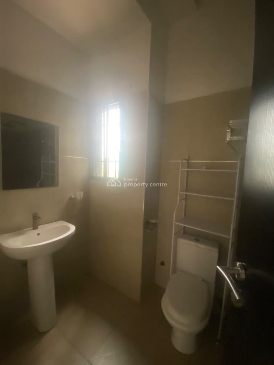 Spacious 3bedroom Apartment with Elevator, By Oral Estate…estate Facing Lekki  Epe/expressway, Lekki Phase 2, Lekki, Lagos, Flat / Apartment for Sale