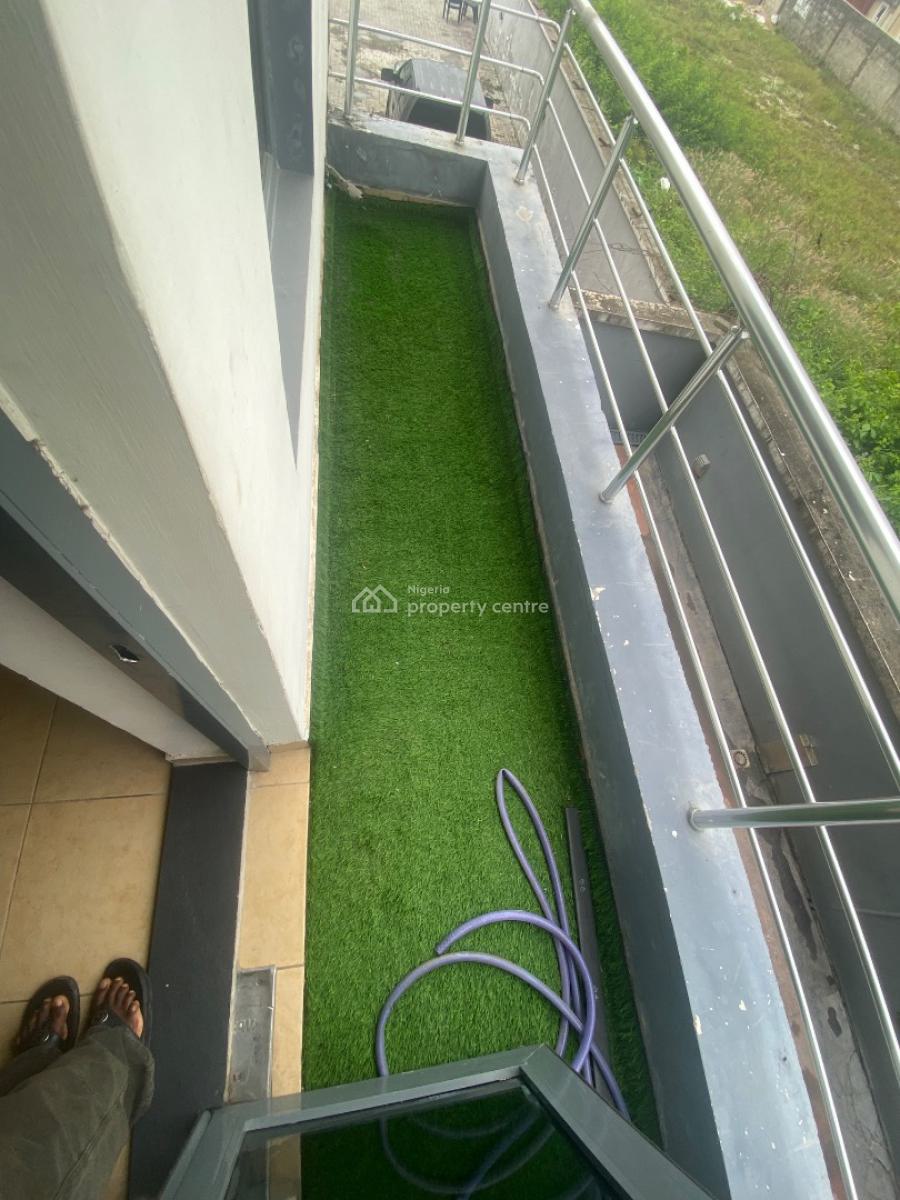Spacious 3bedroom Apartment with Elevator, By Oral Estate…estate Facing Lekki  Epe/expressway, Lekki Phase 2, Lekki, Lagos, Flat / Apartment for Sale