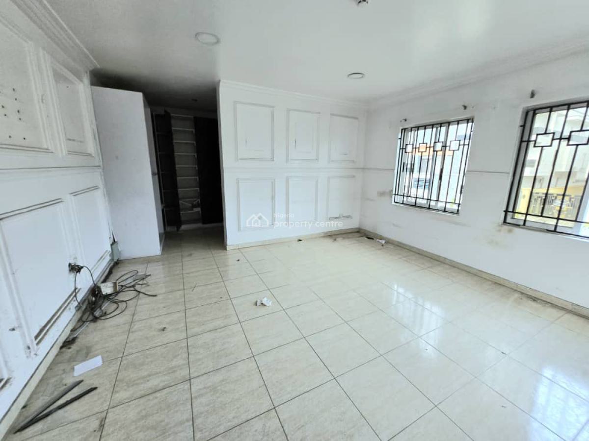 Spacious 4-bedroom Detached House + 2 Rooms Bq, Lekki Phase 1, Lekki, Lagos, Office Space for Rent