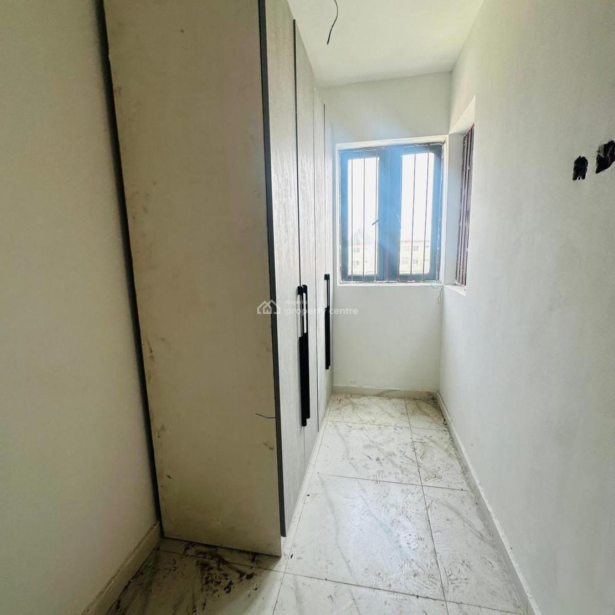 Newly Built with Excellent 4 Bedroom Deuplex, Obanikoro, Shomolu, Lagos, Semi-detached Duplex for Sale