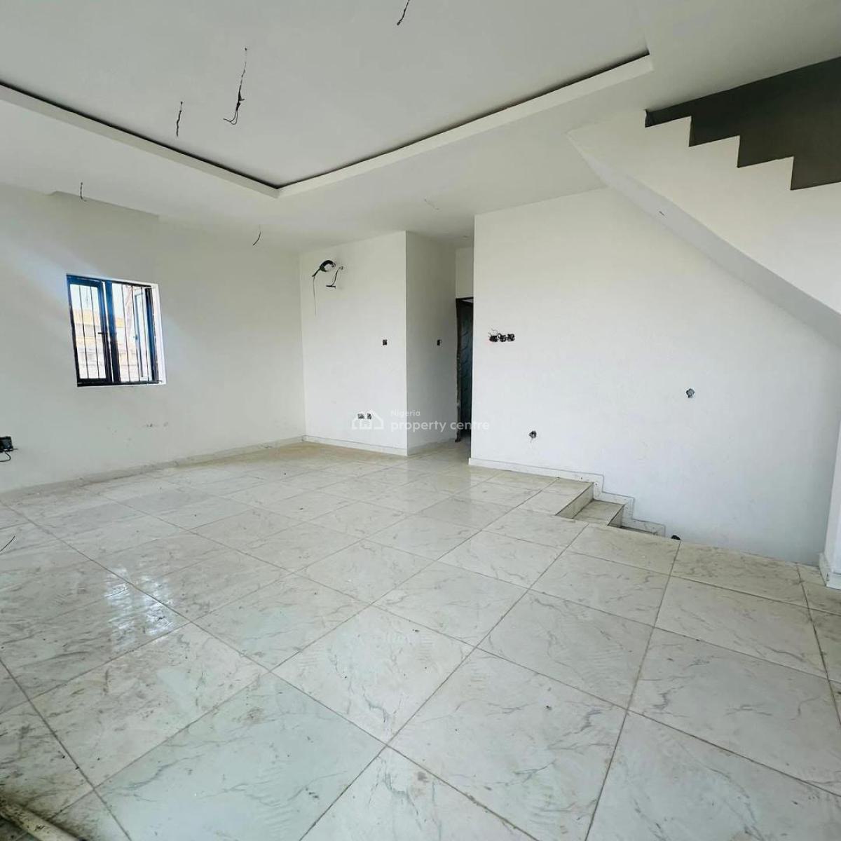 Newly Built with Excellent 4 Bedroom Deuplex, Obanikoro, Shomolu, Lagos, Semi-detached Duplex for Sale