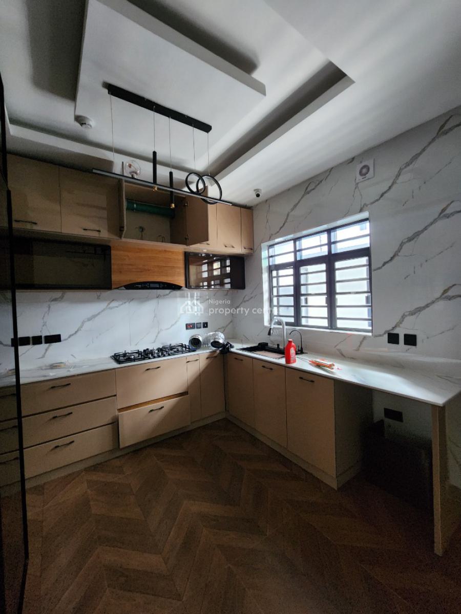 Elegant 4 Bedroom Terrace Duplex with Bq in a Prime Location, Ikate, Lekki, Lagos, Terraced Duplex for Sale