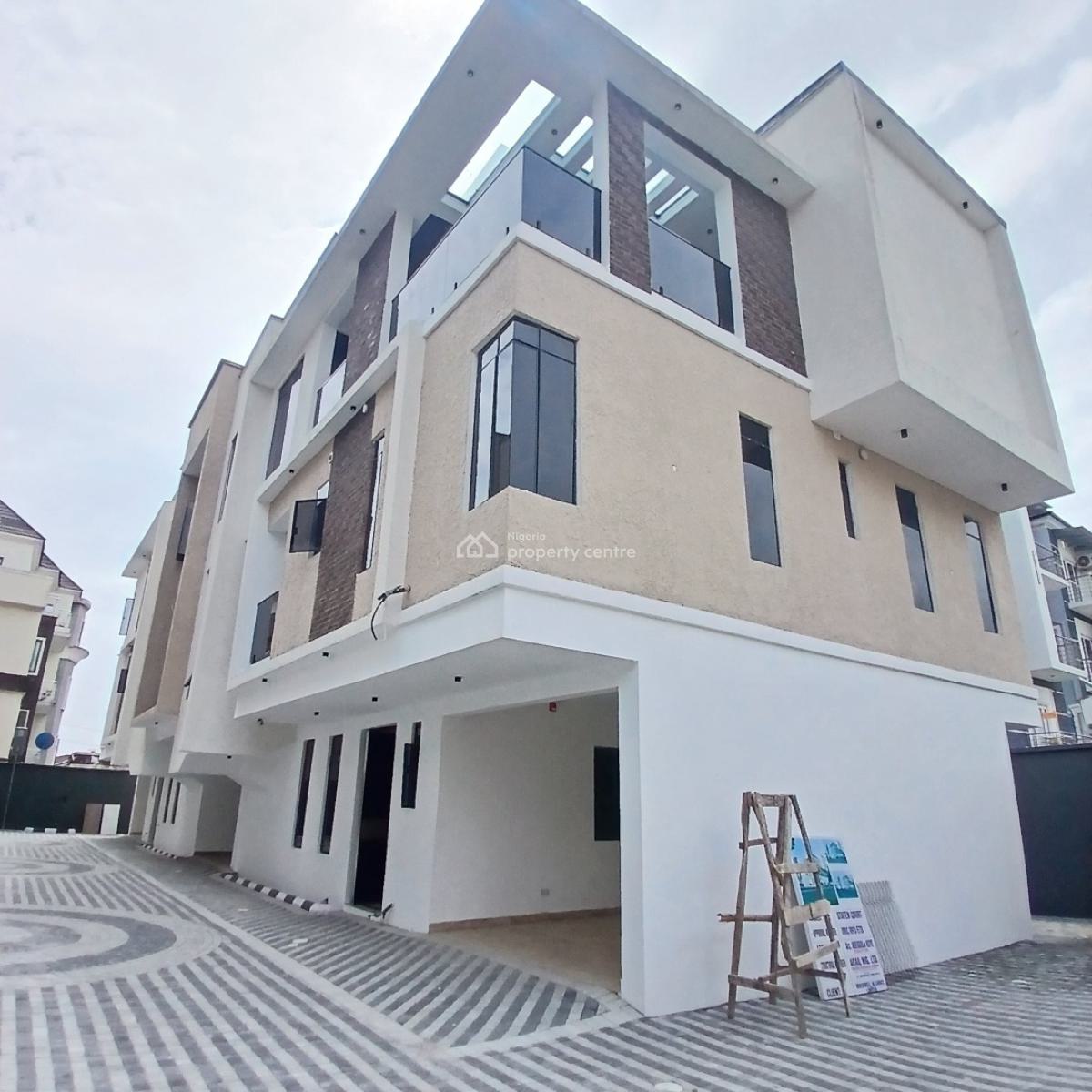 Luxury 4 Bedroom Penthouse with Elevator, Lekki Phase 1, Lekki, Lagos, Block of Flats for Sale